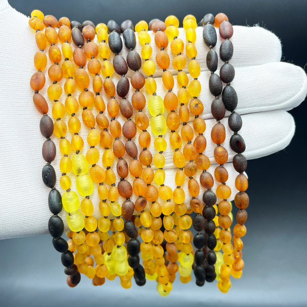 Kız Erkek, Mat Gökkuşağı 4 Renkli, Yuvarlak Kesim Baltık Kehribar Kolye, Sertifikalı (ipek-522)