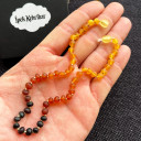 Mat Gökkuşağı, Beyaz İp, Yuvarlak Kesim Baltık Kehribar Kolye, Yenidoğan Hediyesi (ipek-524)