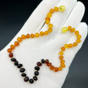 Mat Gökkuşağı, Beyaz İp, Yuvarlak Kesim Baltık Kehribar Kolye, Yenidoğan Hediyesi (ipek-524)