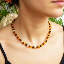 Baltık Damla Kehribar Kolye — Mat Siyah Beyaz Konyak Sarı Cilasız, Unisex Yetişkin Kolyesi, Litvanya Sertifikalı (ipek-528)